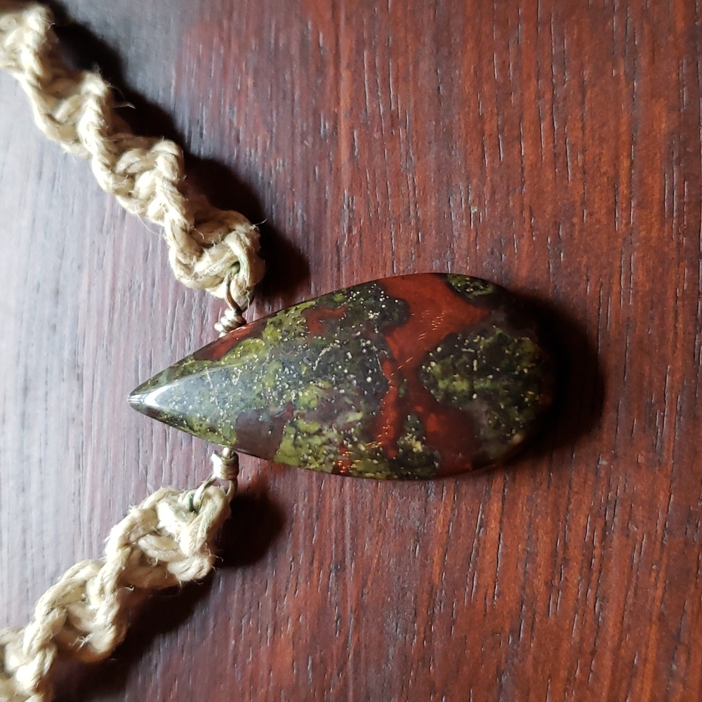 Bloodstone Macrame Choker
